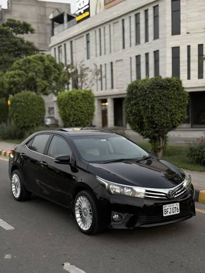 Toyota Altis Grande 2015