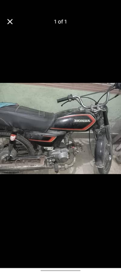 Honda 1988 ka model ha wattsapp 03122466308