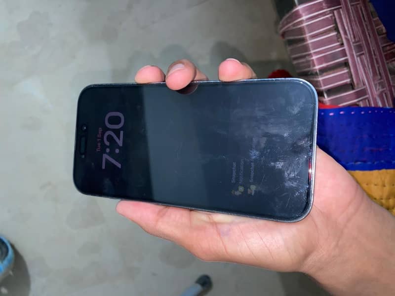 Apple iPhone 14 Pro 2