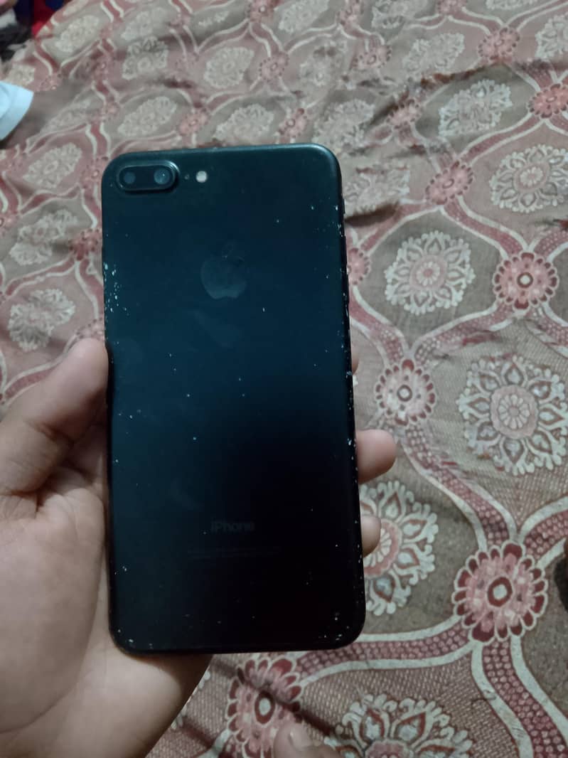 Apple iPhone 7 Plus 4