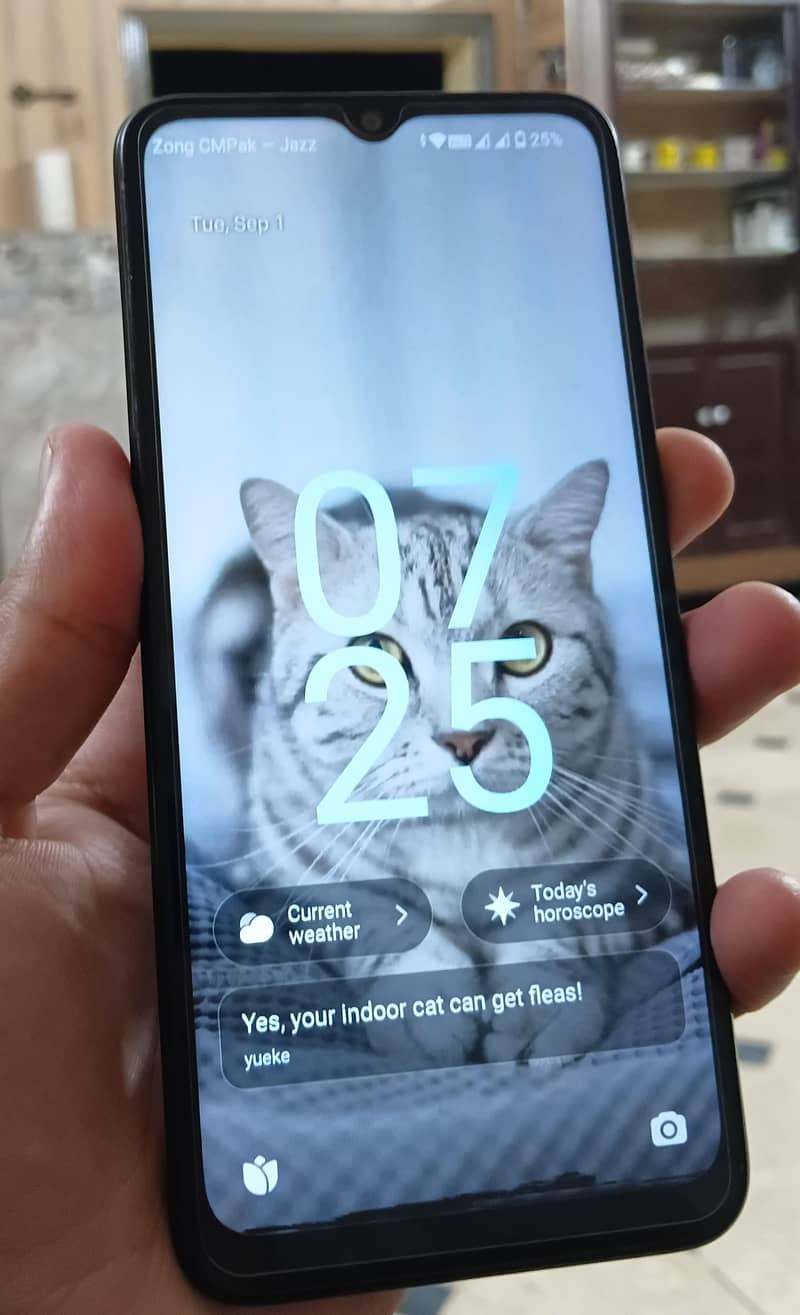 Redmi A2+ 1
