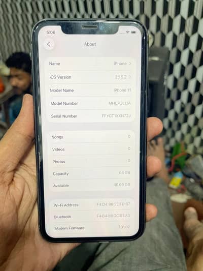 Apple iPhone 11