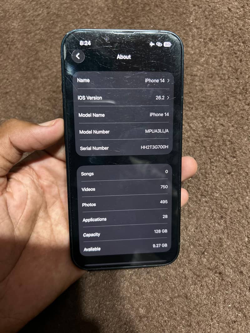 Apple iPhone 14 13
