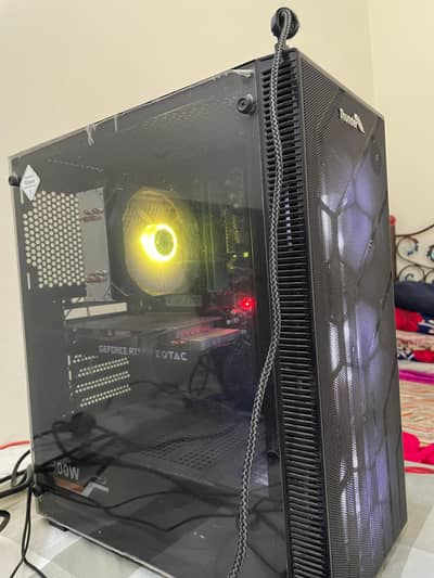 PC sale urgent and any discount 6 month used