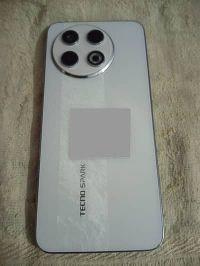 Tecno SPARK 30 Pro