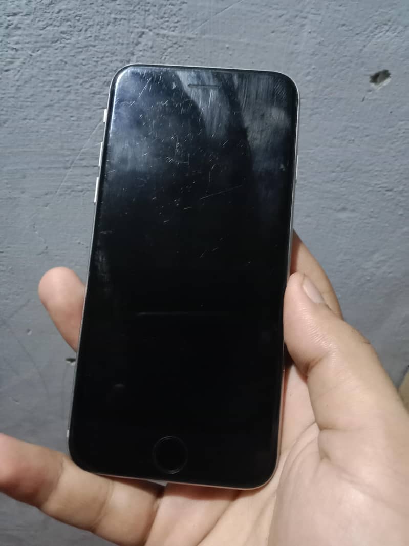 Apple iPhone 6 4