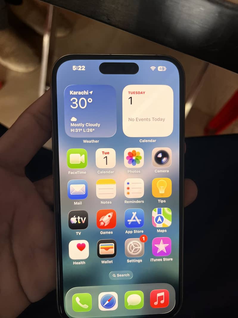 Apple iPhone 15 Pro 8