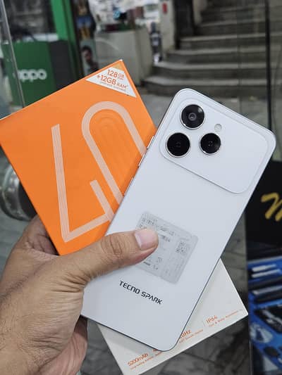 Tecno Spark 40 Complete Box