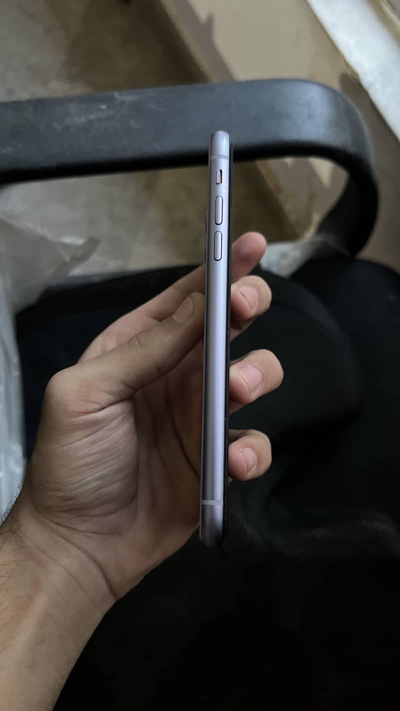 Apple iPhone 11 2