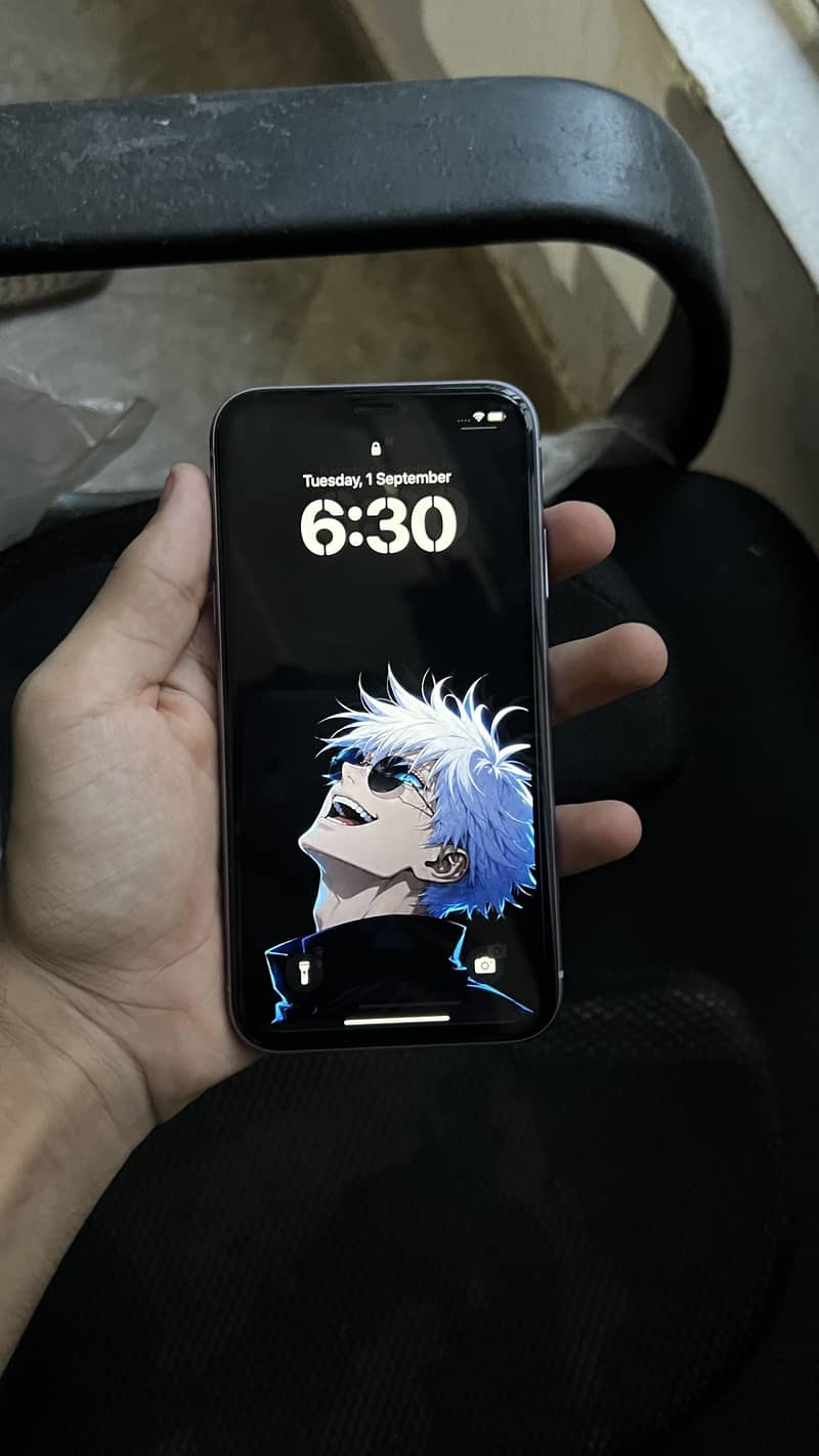 Apple iPhone 11 4