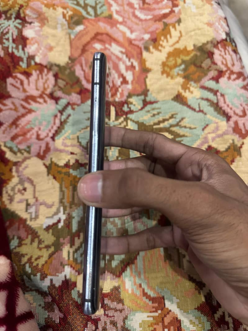 One Plus 7 Pro 3