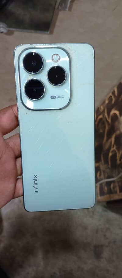Infinix Hot 40 Pro 8+8 256GB lush condition
