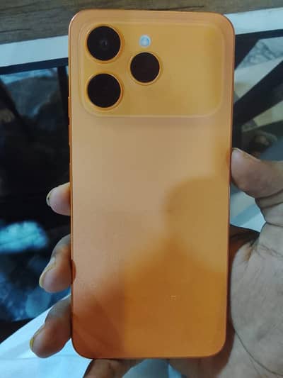 TECNO spark 40