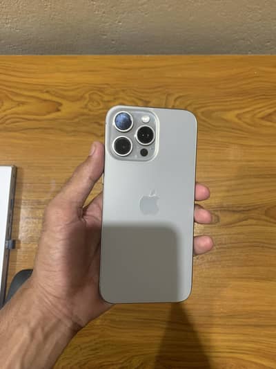 Apple iPhone 15 Pro Max JV
