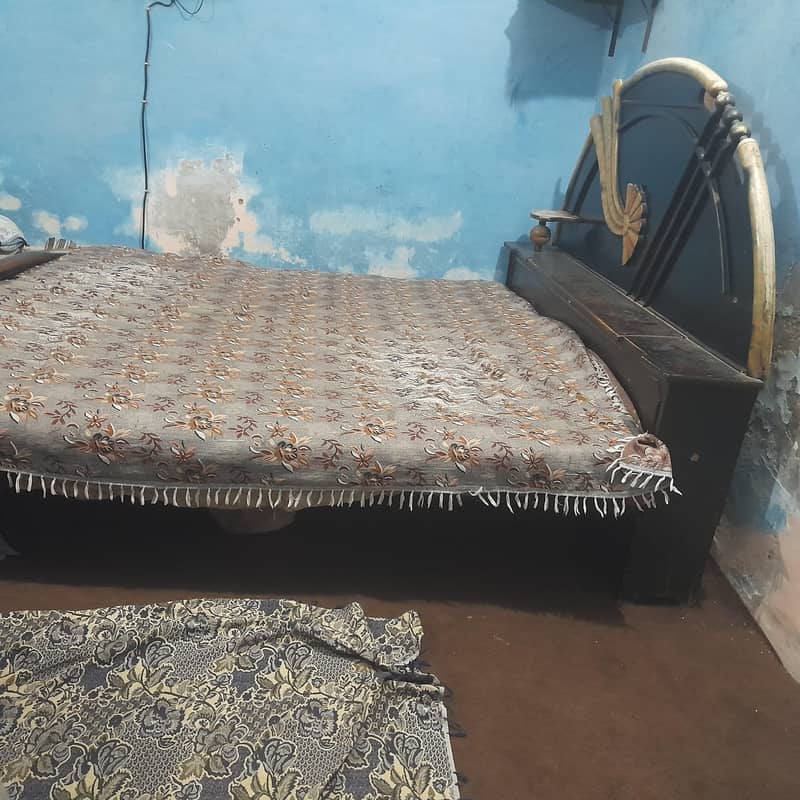 Bed and Dressing table 1