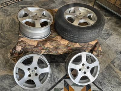 14" alloy rims japanese good condition and neat clean