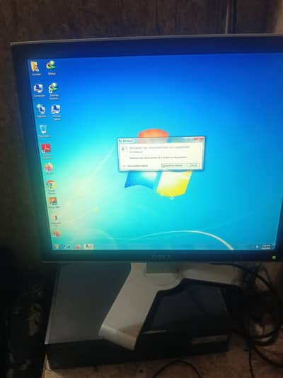 Core 2 Do Computer with LCD K Bord Mouse