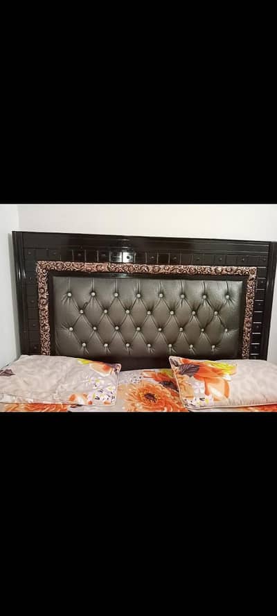 double bed queen size with mattress