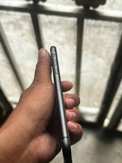 iPhone 11 lush condition