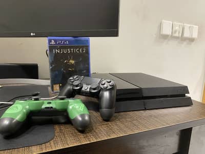 PS4 Fat 500GB Excellent Condition + 2 Controllers + Injustice 2