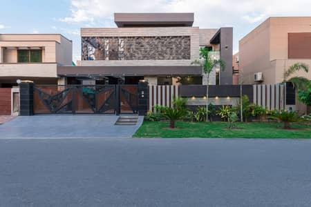 Modern Design 1 Kanal Brand New Luxury House For Rent
