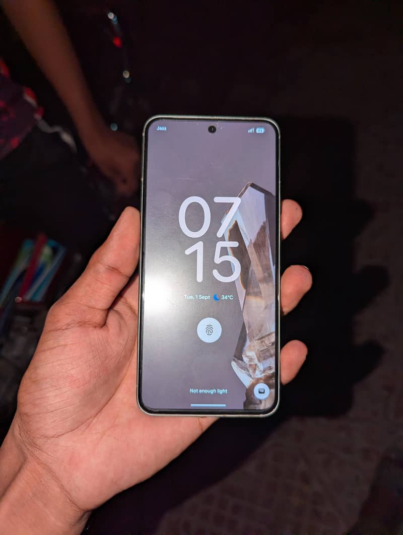 Google Pixel 8 1