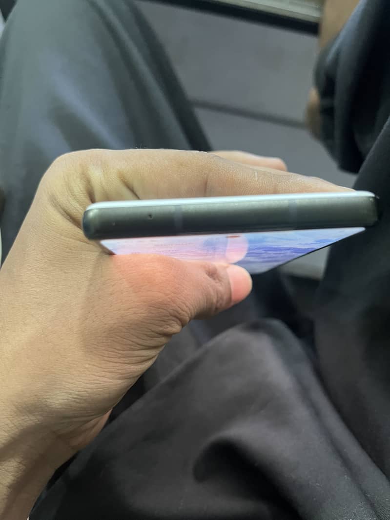 Google pixel 6a 3