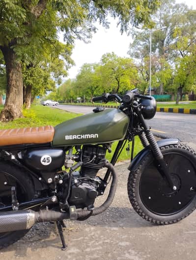 Honda CG 125 Modified into Cafe Racer (Beachman Style)