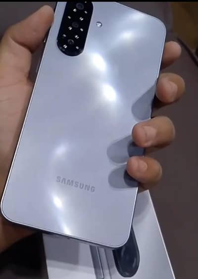 A 17 Samsung 8.256