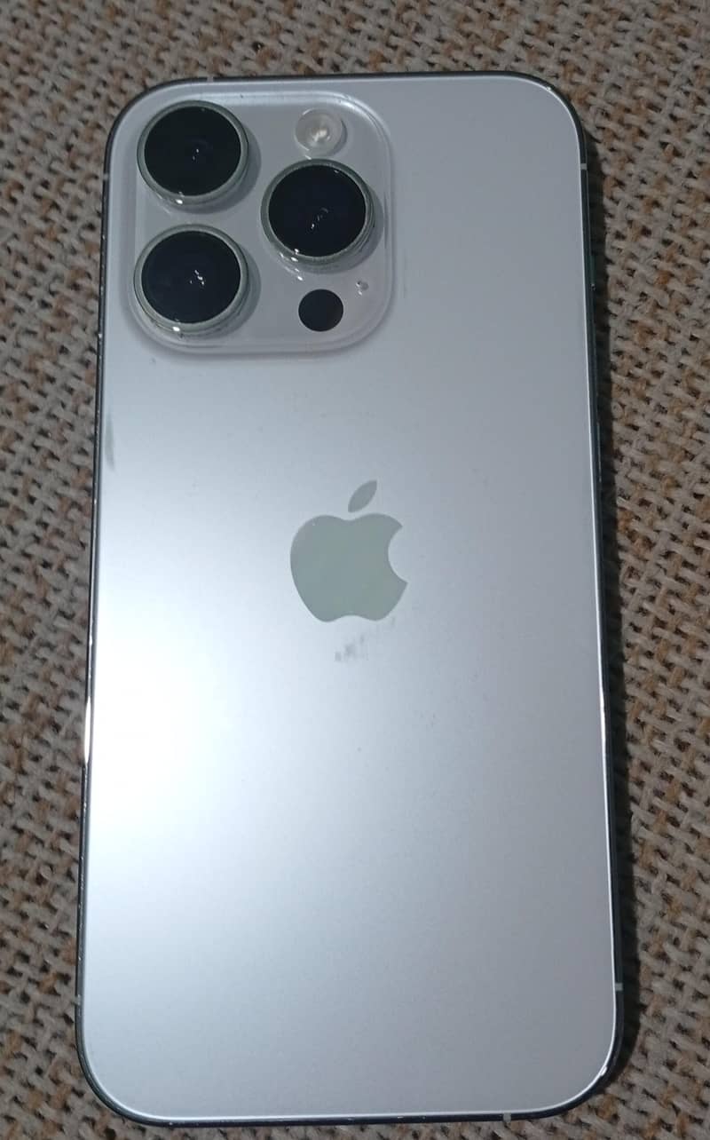 Apple iPhone 14 Pro 0