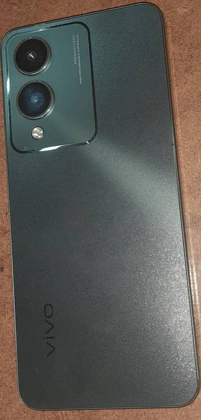 Vivo Y17