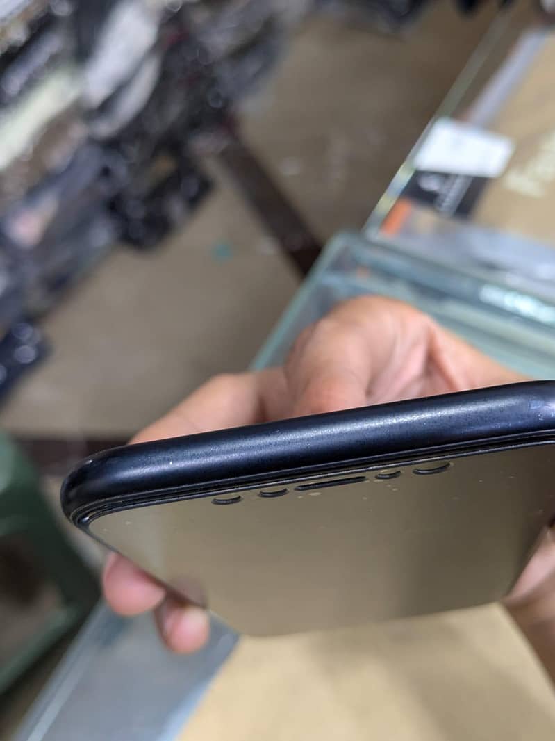 iphone XR 2