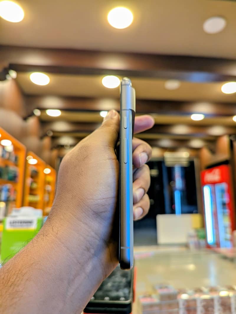 Google Pixel 8 1
