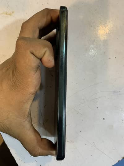 Vivo Y28