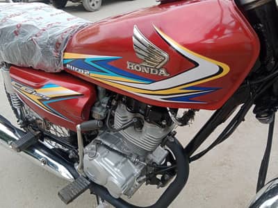 Honda 125 Hyderabad number 19 model