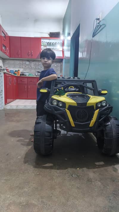 Electric 4x4 Jeep Battery Self + Remote