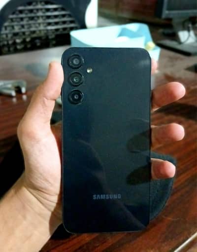 Samsung Mobile A24
