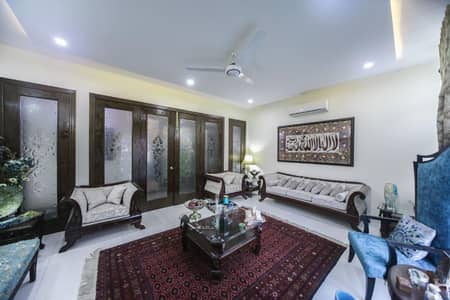 DHA Lahore 2 Kanal Owner Build Design House With 100% Original Picture Available For Sale