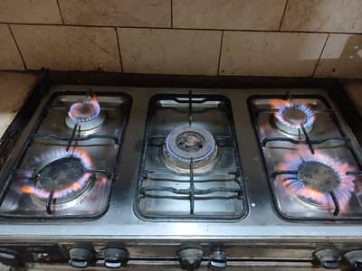 Stove + oven