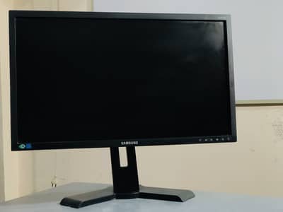 Samsung S24E200BL 24-Inch Full HD 1080p LED