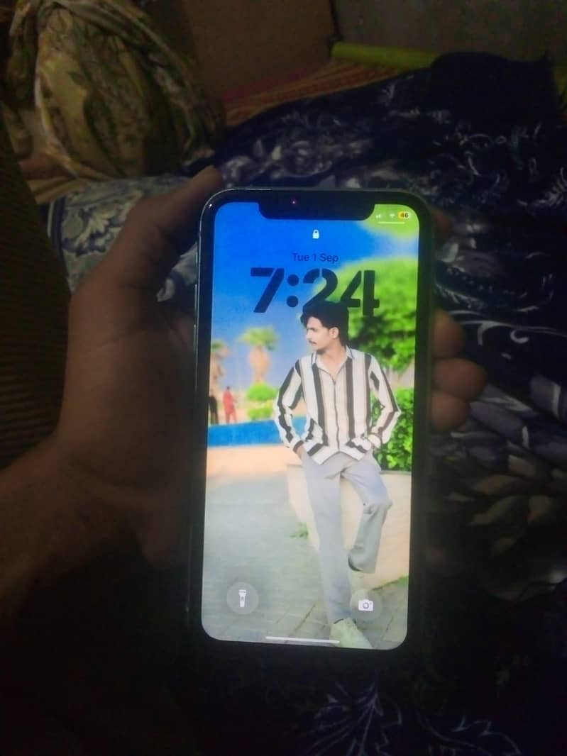Apple iPhone 11 2