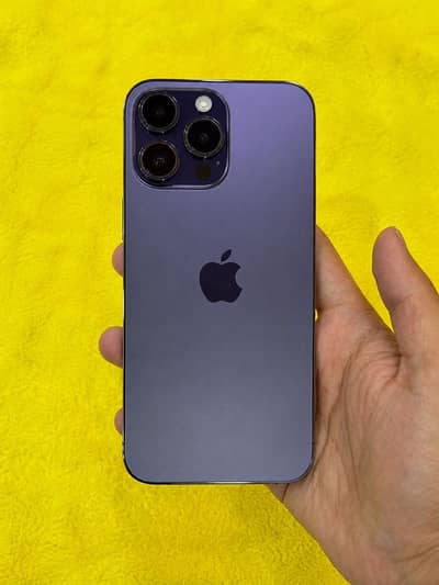IPhone 14 Pro Max LLa model approved battery used massage