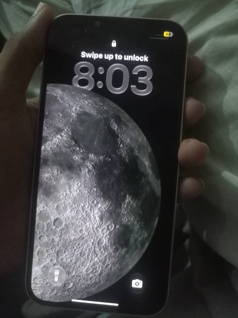 Apple iPhone 13 2