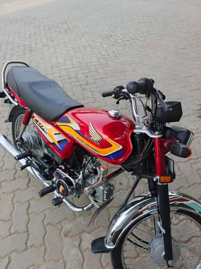 Honda CD 70 2025 Model – Red Color – Excellent Condition