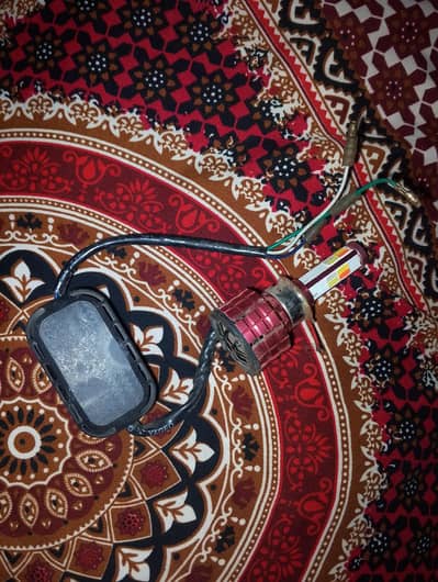 new light Hain 3 color Hain or sath flashers Hain