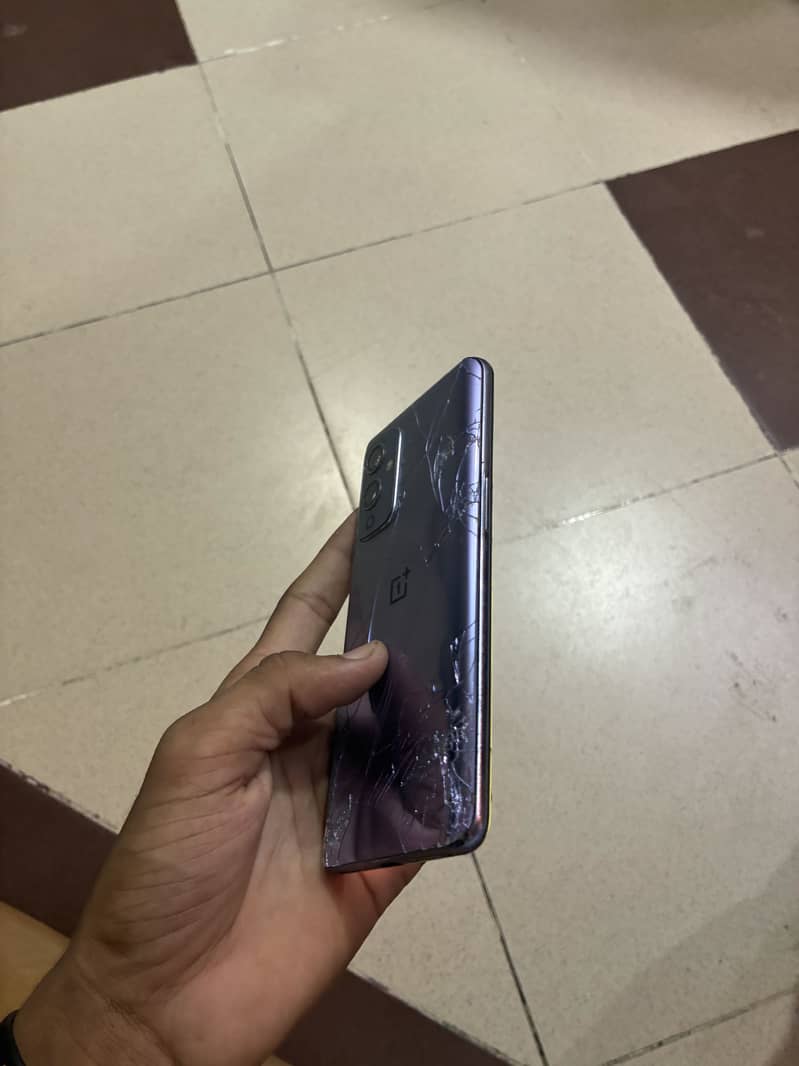 One Plus 9 2