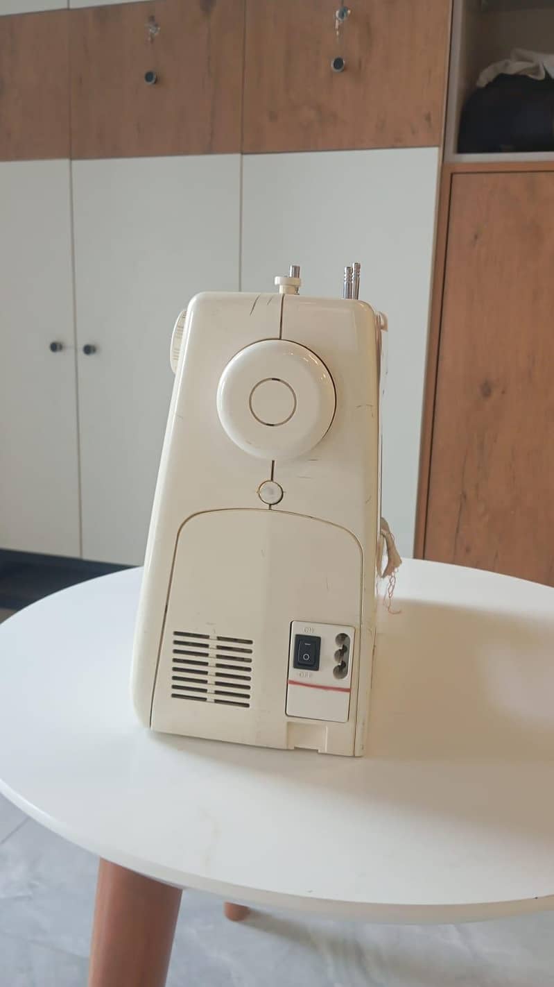 automatic sewing machine 2