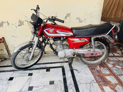 Honda 125 2016 model
