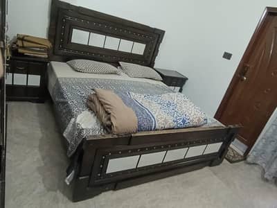 wooden bedroom set