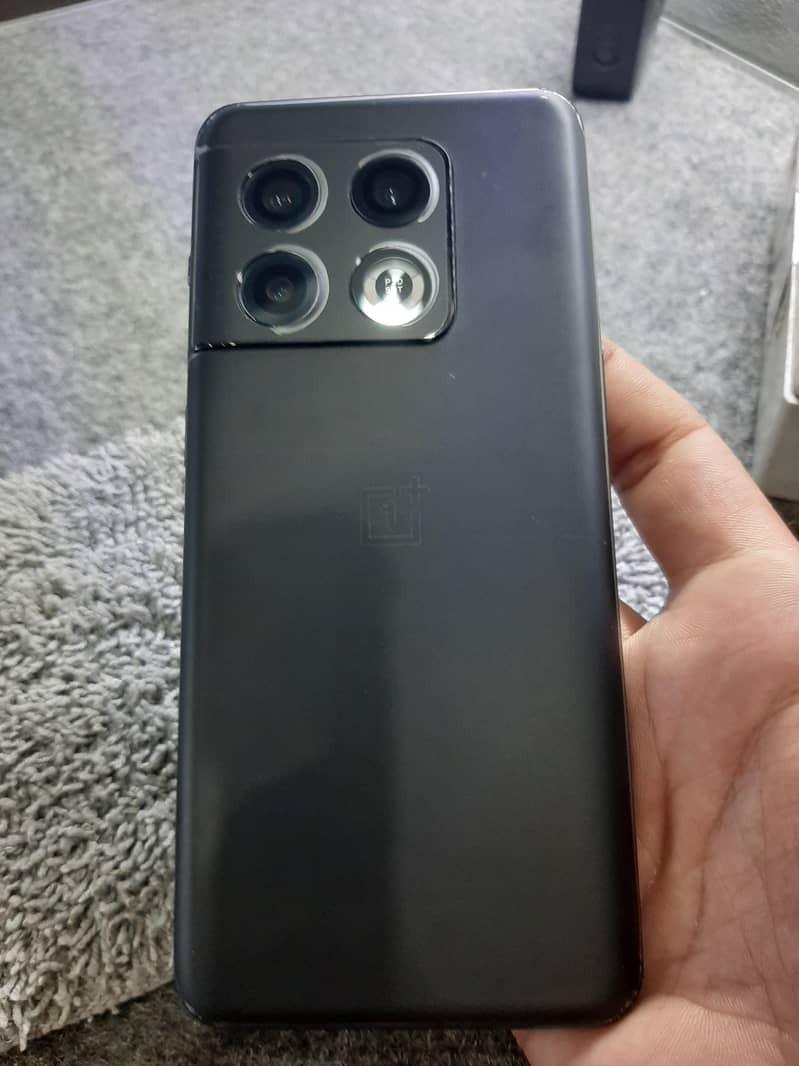 One Plus 10 Pro 0